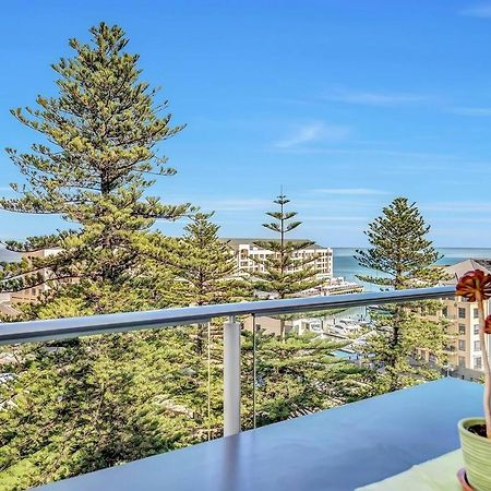 Waterfront Resort-Style Living At Glenelg Beach Adelaide Bagian luar foto