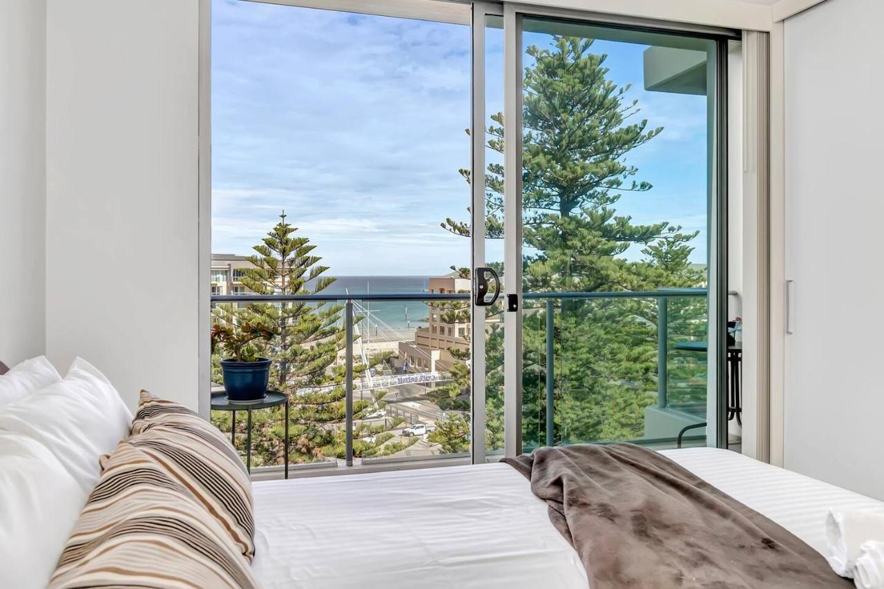 Waterfront Resort-Style Living At Glenelg Beach Adelaide Bagian luar foto